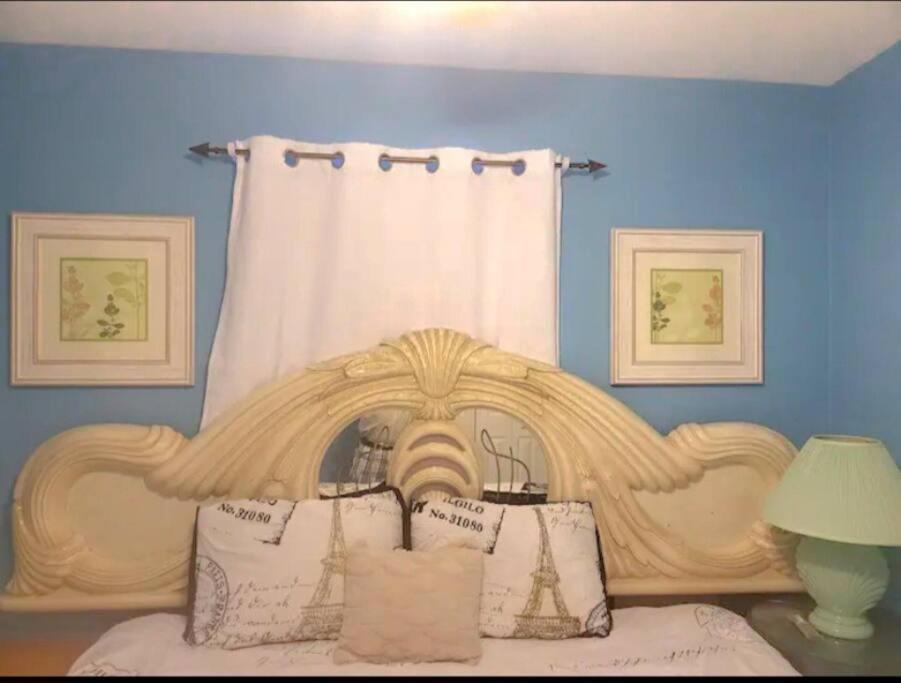 Entire By Siesta Key/closed To Downtown * Sarasota